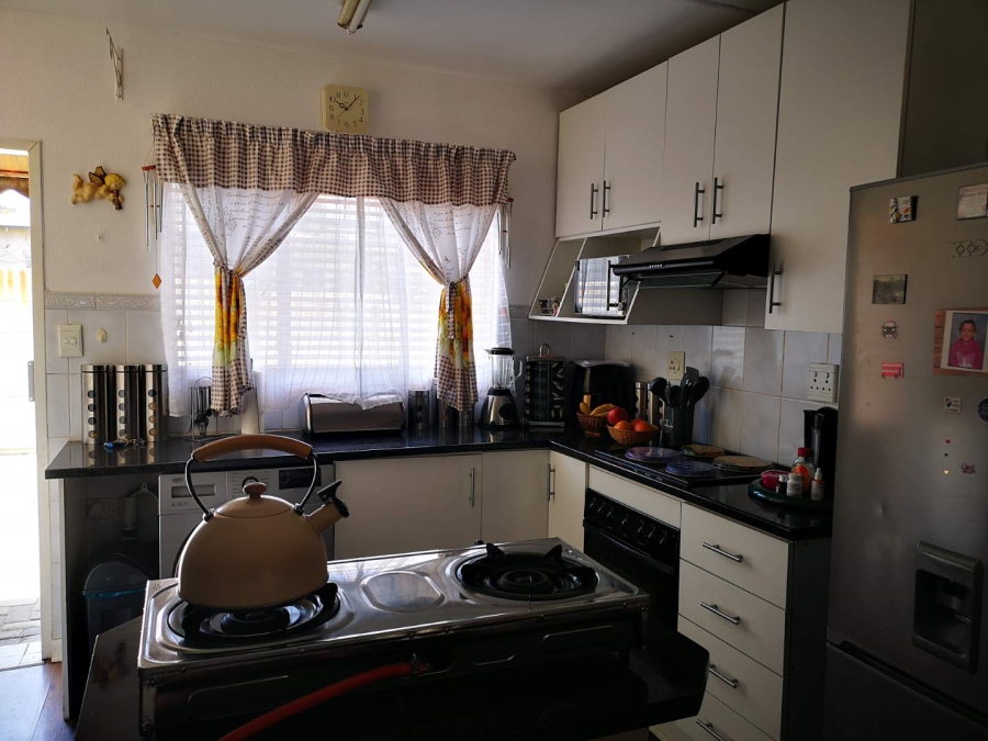 2 Bedroom Property for Sale in Lindbergh Park Gauteng