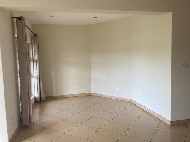 2 Bedroom Property for Sale in Liefde en Vrede Gauteng