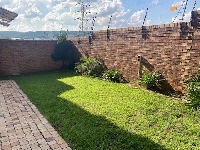 2 Bedroom Property for Sale in Liefde en Vrede Gauteng