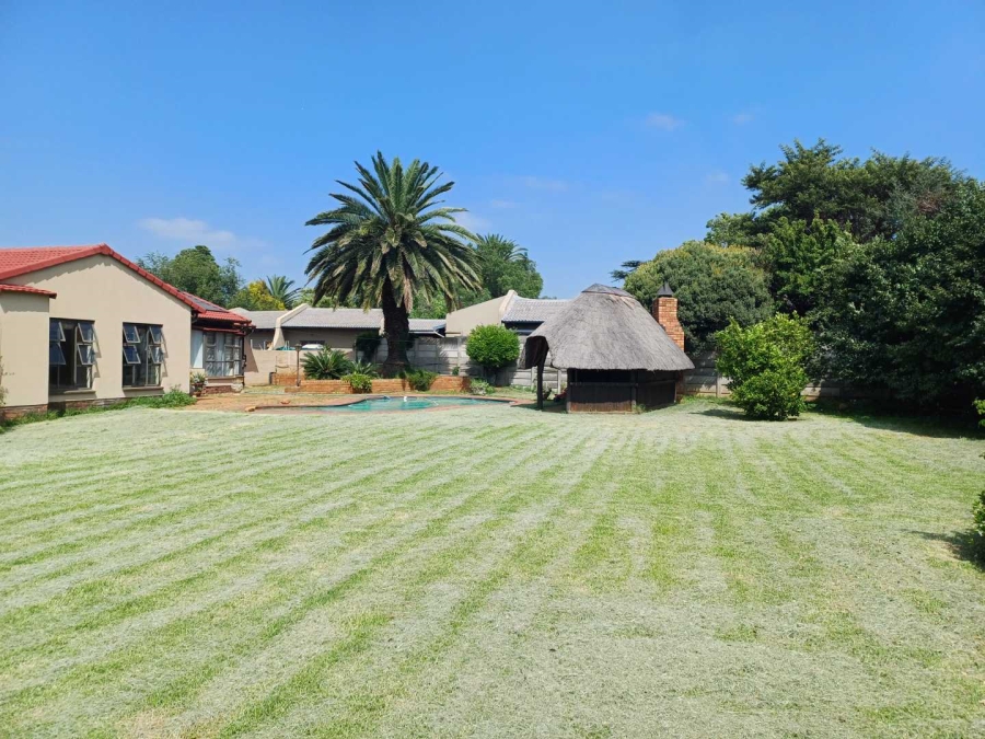 3 Bedroom Property for Sale in Brackenhurst Gauteng