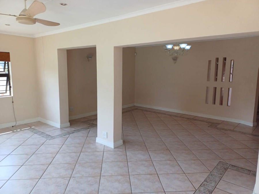 3 Bedroom Property for Sale in Brackenhurst Gauteng