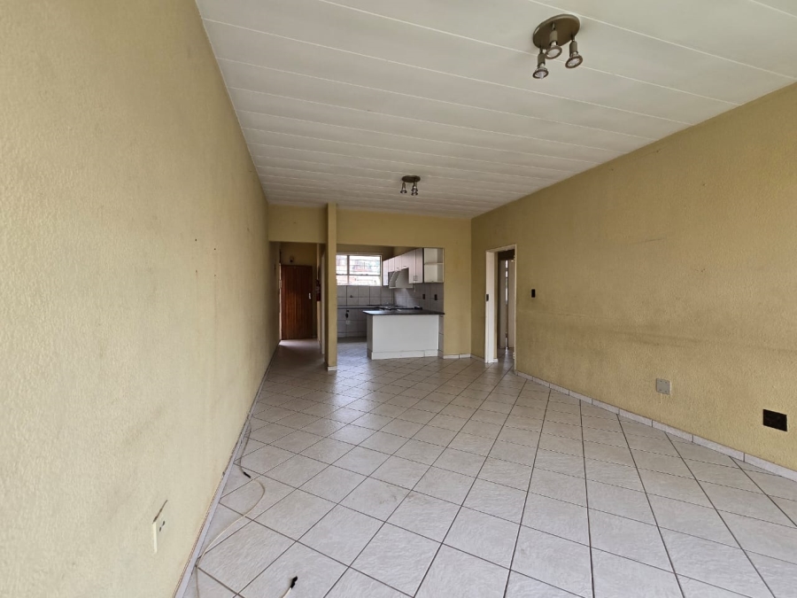 2 Bedroom Property for Sale in New Redruth Gauteng