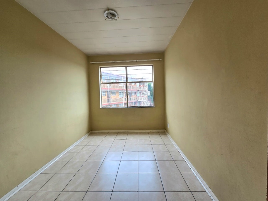 2 Bedroom Property for Sale in New Redruth Gauteng