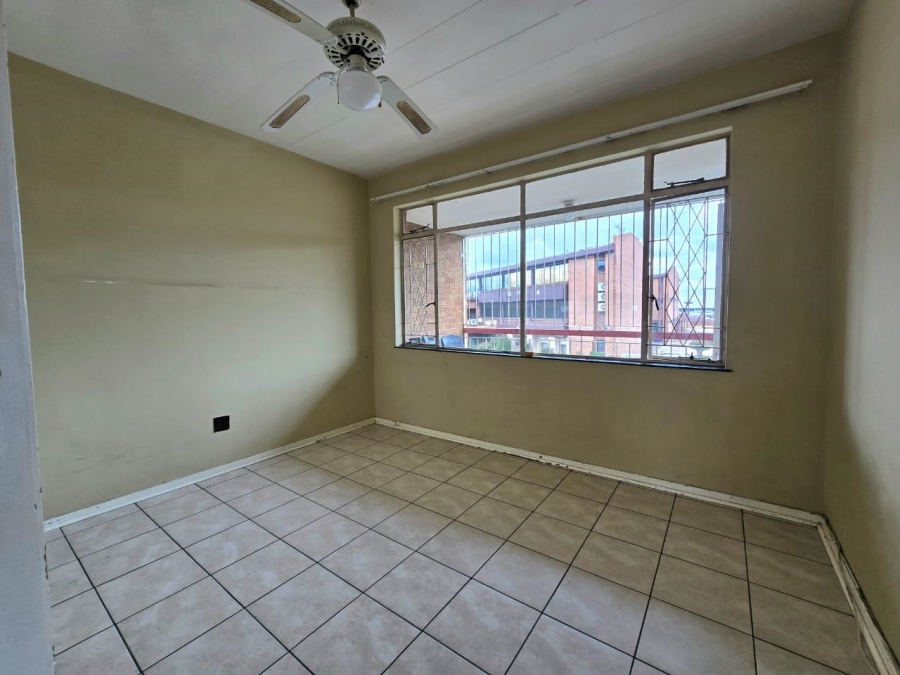 2 Bedroom Property for Sale in New Redruth Gauteng