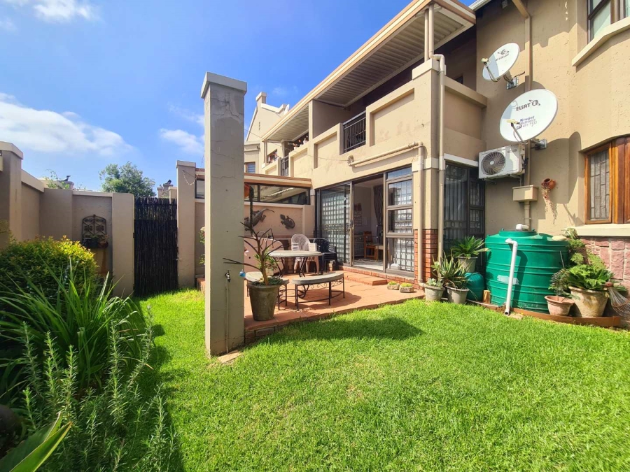 2 Bedroom Property for Sale in Meyersdal Gauteng