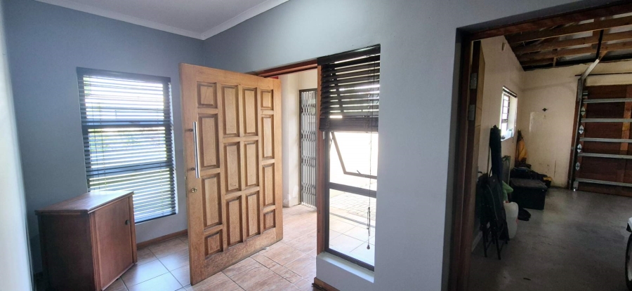 4 Bedroom Property for Sale in Brackenhurst Gauteng