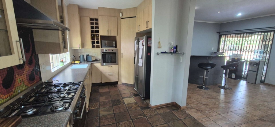 4 Bedroom Property for Sale in Brackenhurst Gauteng