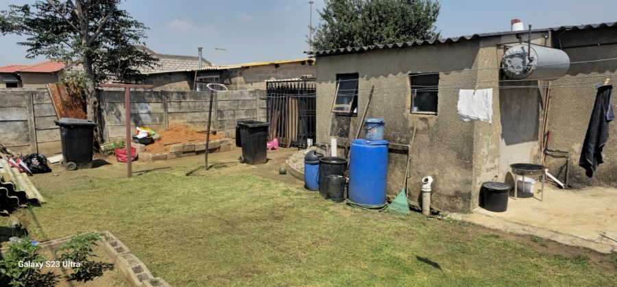 2 Bedroom Property for Sale in Tsakane Gauteng