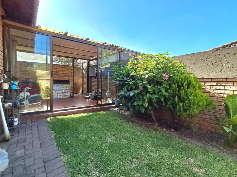 3 Bedroom Property for Sale in Raceview Gauteng