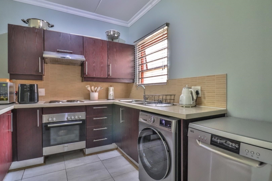 2 Bedroom Property for Sale in Carlswald Meadows Gauteng