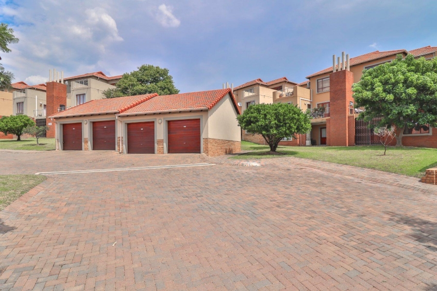 2 Bedroom Property for Sale in Carlswald Meadows Gauteng