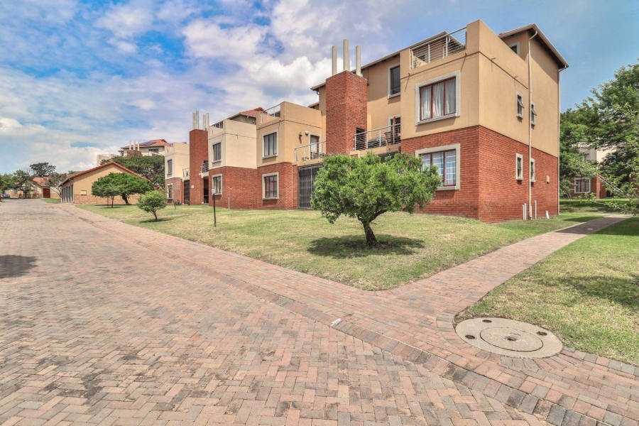 2 Bedroom Property for Sale in Carlswald Meadows Gauteng