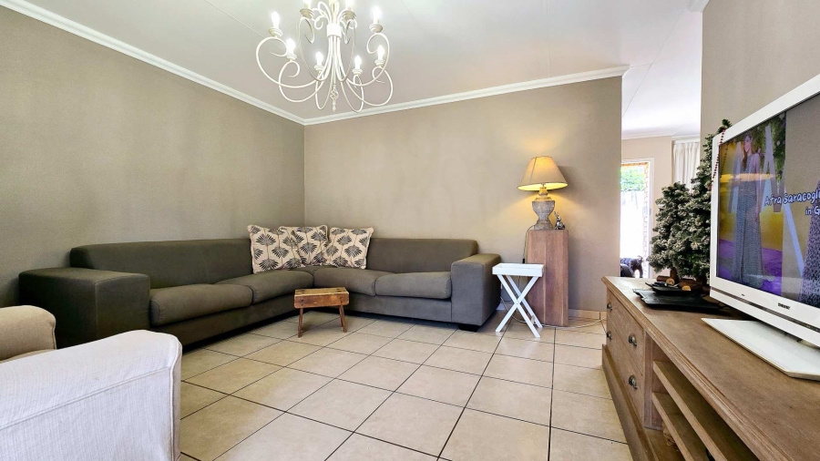 3 Bedroom Property for Sale in Equestria Gauteng