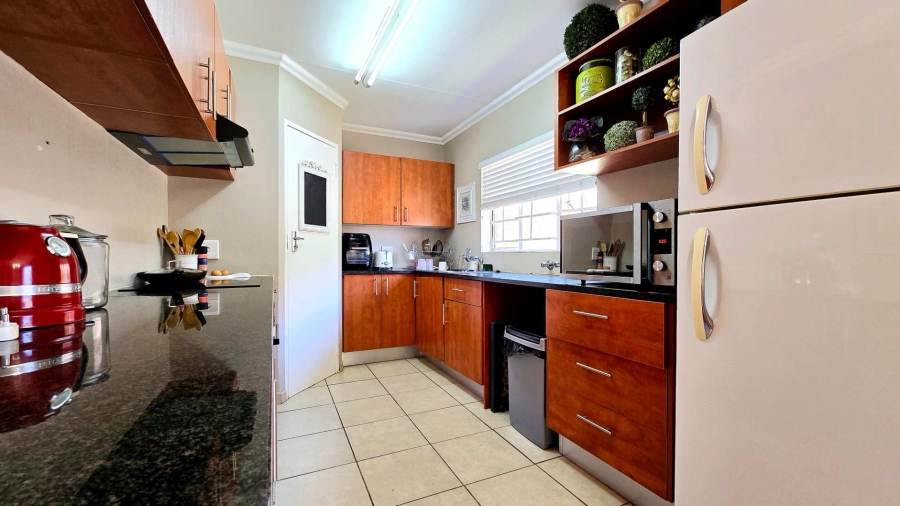 3 Bedroom Property for Sale in Equestria Gauteng