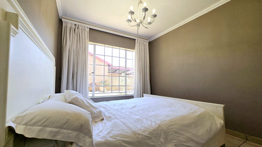 3 Bedroom Property for Sale in Equestria Gauteng