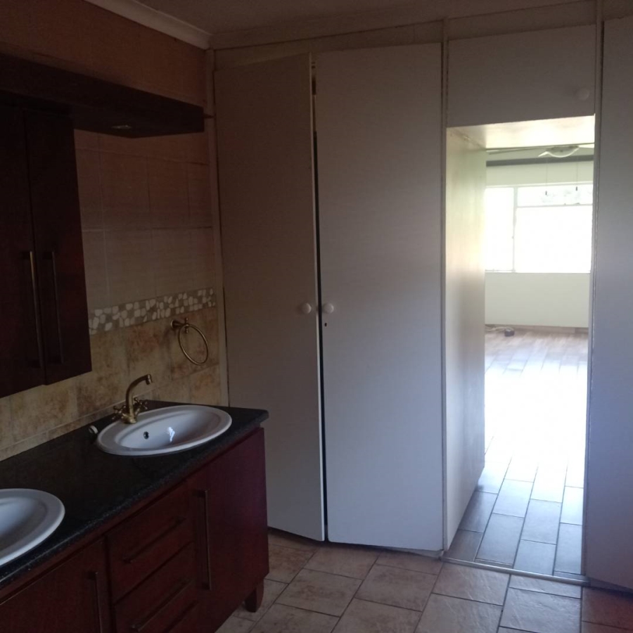 3 Bedroom Property for Sale in Pretoria North Gauteng