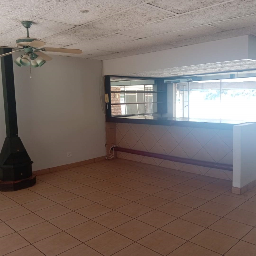 3 Bedroom Property for Sale in Pretoria North Gauteng