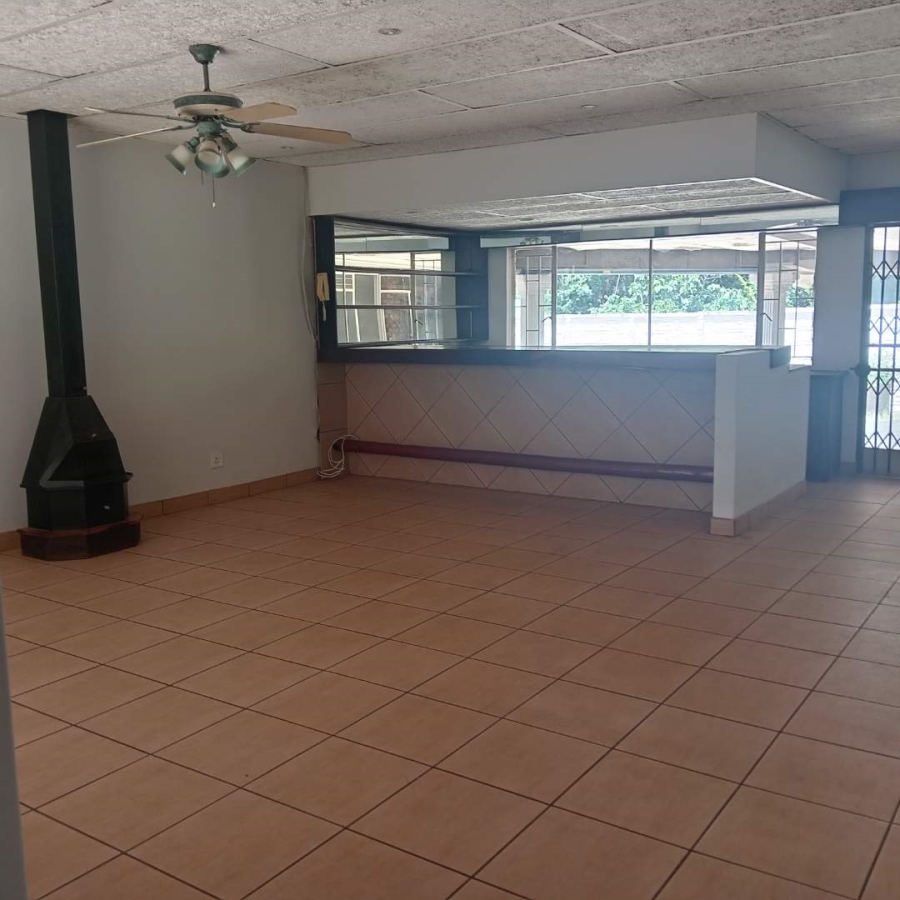 3 Bedroom Property for Sale in Pretoria North Gauteng