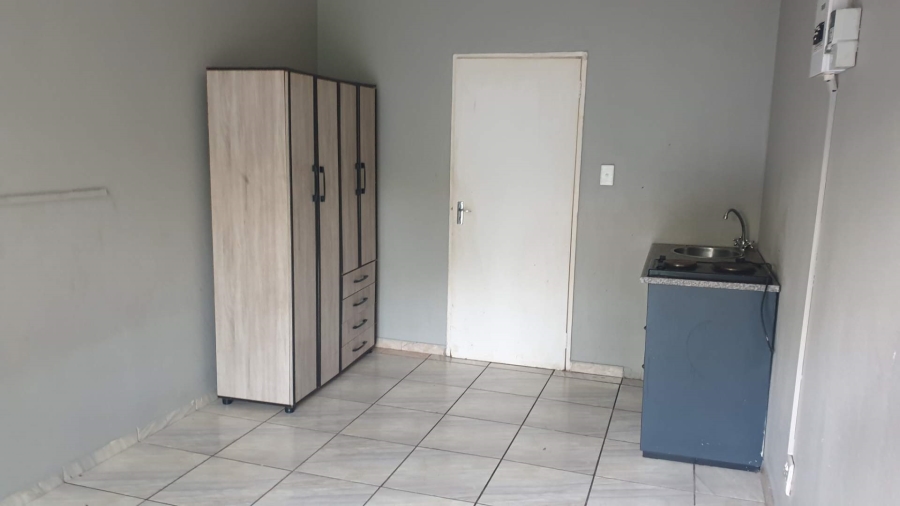 10 Bedroom Property for Sale in Hatfield Gauteng