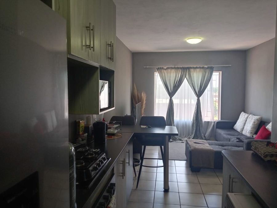 2 Bedroom Property for Sale in Pretoria North Gauteng