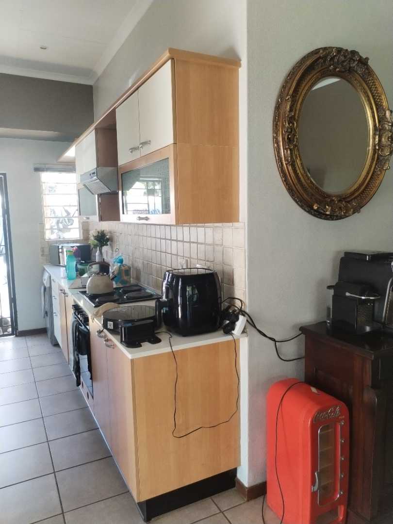 3 Bedroom Property for Sale in Equestria Gauteng