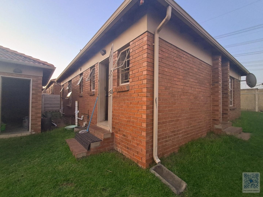 3 Bedroom Property for Sale in Thatch Hill Estate Gauteng