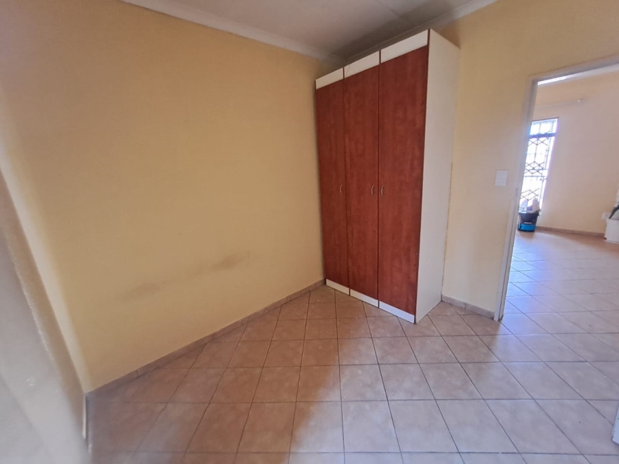 2 Bedroom Property for Sale in Olievenhoutbosch A H Gauteng