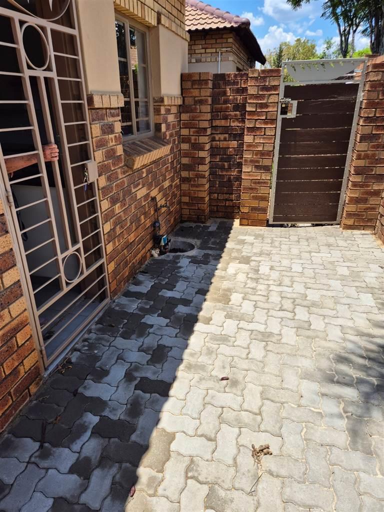 3 Bedroom Property for Sale in Equestria Gauteng