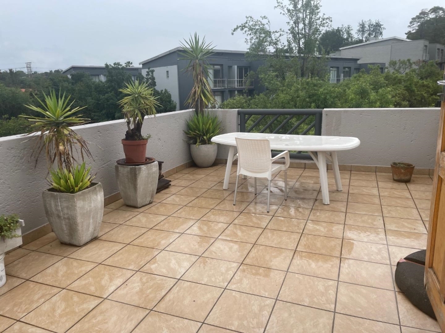 To Let 2 Bedroom Property for Rent in Morningside Gauteng