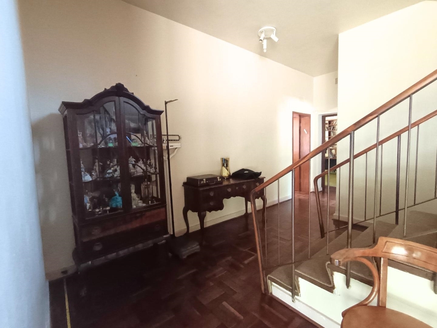 4 Bedroom Property for Sale in Birdhaven Gauteng