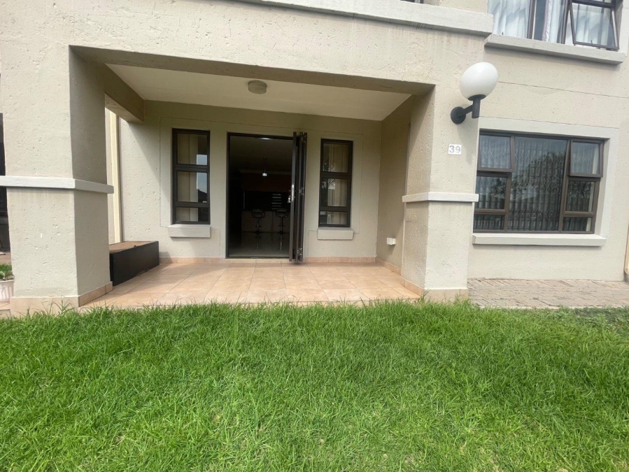 To Let 2 Bedroom Property for Rent in Meyersdal Gauteng