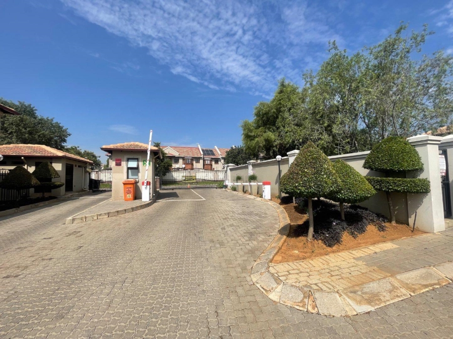 To Let 2 Bedroom Property for Rent in Meyersdal Gauteng