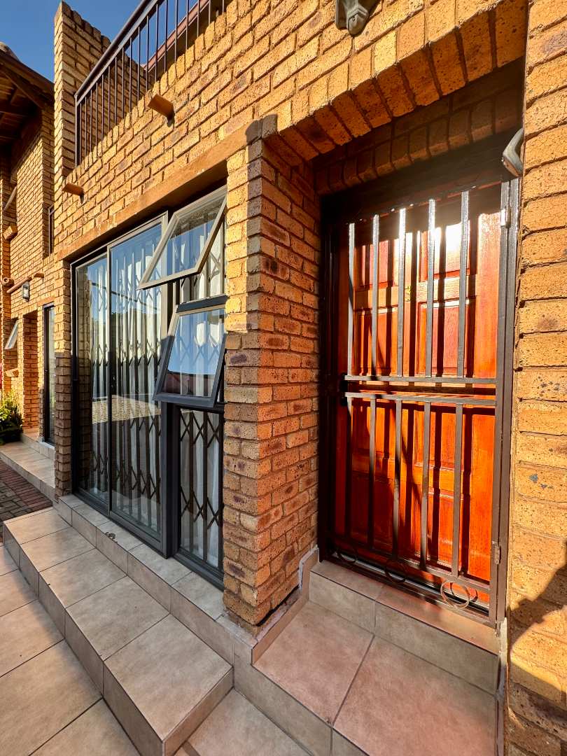 2 Bedroom Property for Sale in Florentia Gauteng