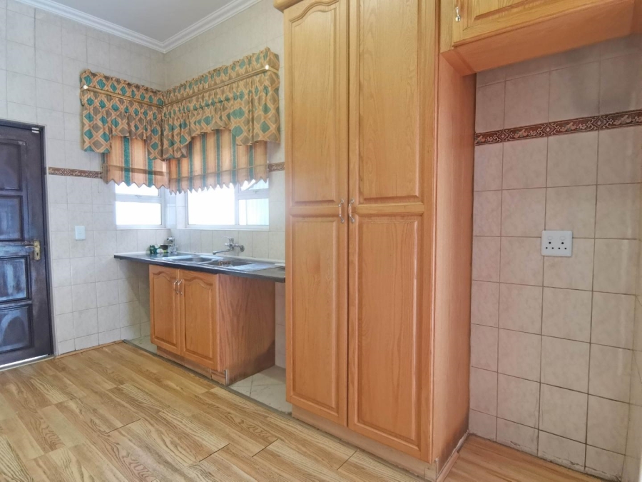 3 Bedroom Property for Sale in New Redruth Gauteng