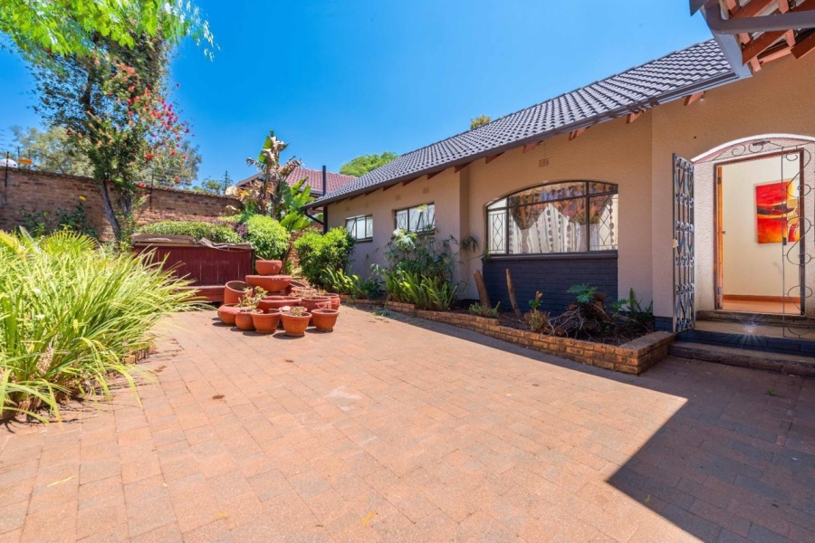 3 Bedroom Property for Sale in Glenvista Gauteng