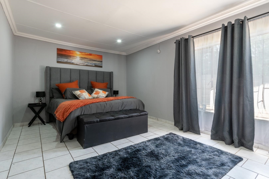 3 Bedroom Property for Sale in Bassonia Gauteng