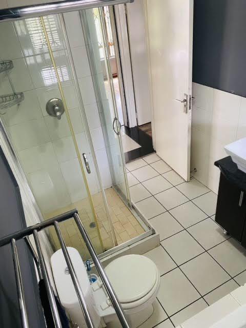 To Let 2 Bedroom Property for Rent in Noordwyk Gauteng