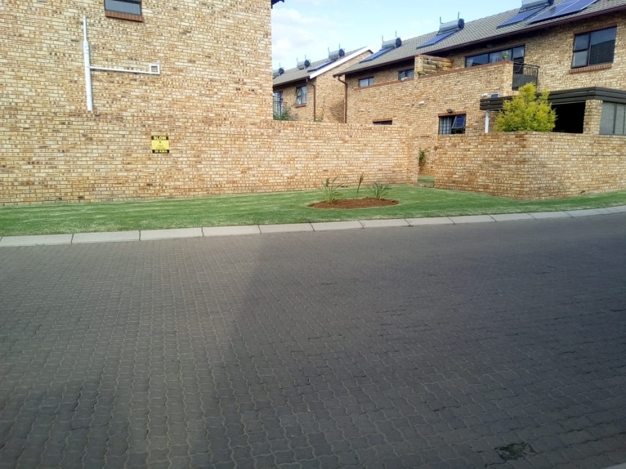 To Let 3 Bedroom Property for Rent in Benoni South Gauteng