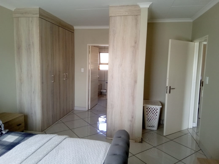 To Let 3 Bedroom Property for Rent in Benoni South Gauteng