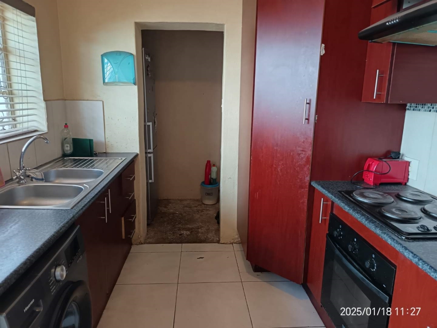 3 Bedroom Property for Sale in Newlands Gauteng