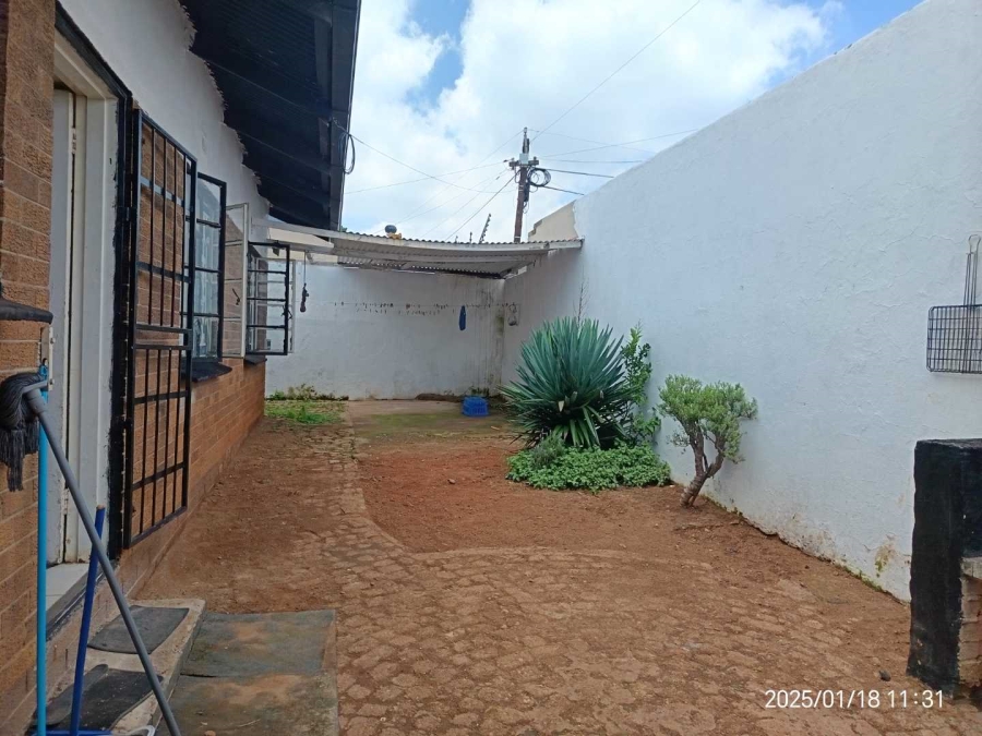 3 Bedroom Property for Sale in Newlands Gauteng