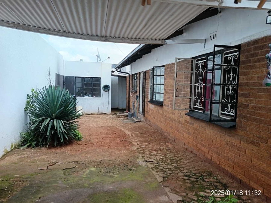 3 Bedroom Property for Sale in Newlands Gauteng