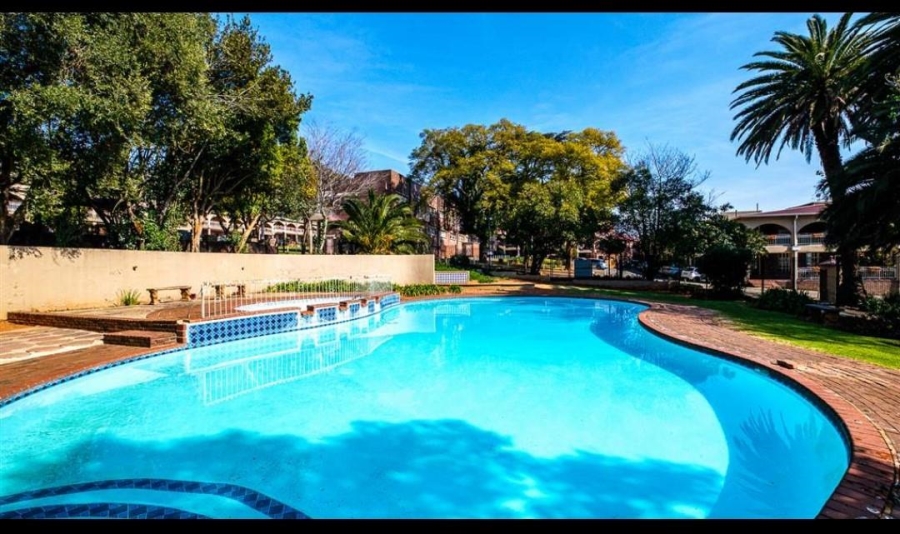 1 Bedroom Property for Sale in Albertville Gauteng