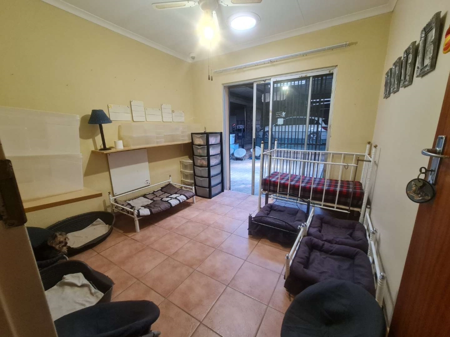 4 Bedroom Property for Sale in Magalieskruin Ext 3 Gauteng