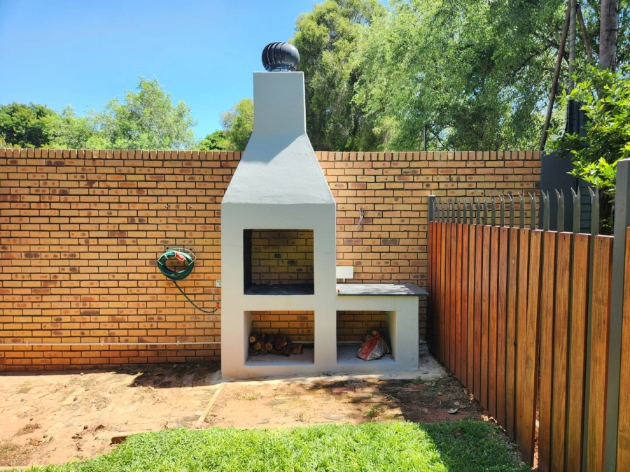 To Let 1 Bedroom Property for Rent in Rietondale Gauteng