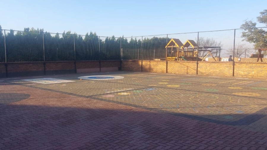 2 Bedroom Property for Sale in The Hill Gauteng