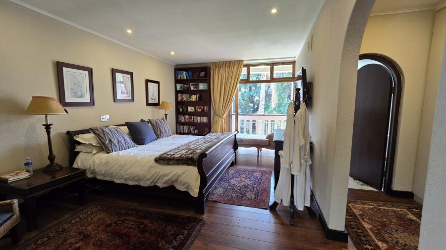 5 Bedroom Property for Sale in Alberante Gauteng