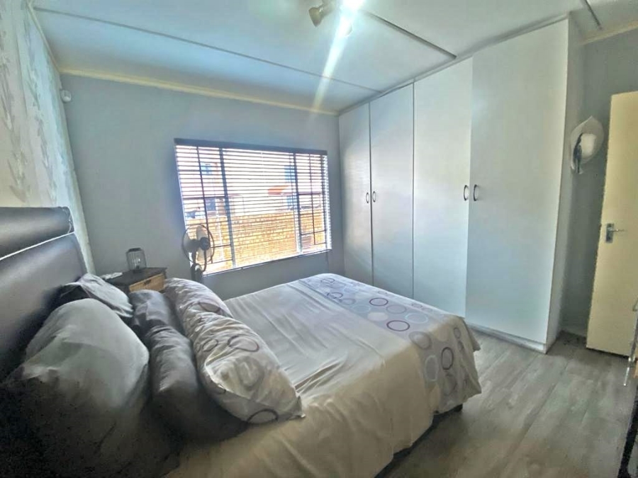 2 Bedroom Property for Sale in Benoni South Gauteng