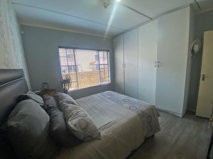 2 Bedroom Property for Sale in Benoni South Gauteng