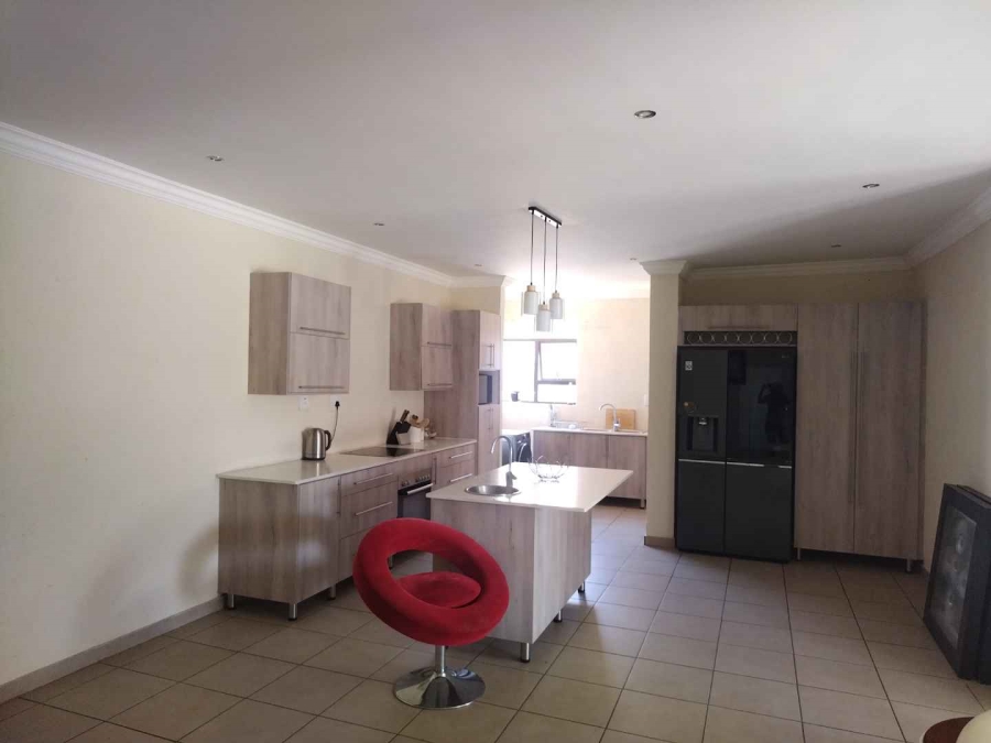 3 Bedroom Property for Sale in The Orchards Gauteng